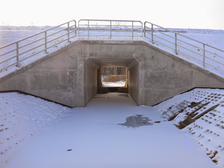 Przejście pod torami kolejowymi w rejonie os. Piaski