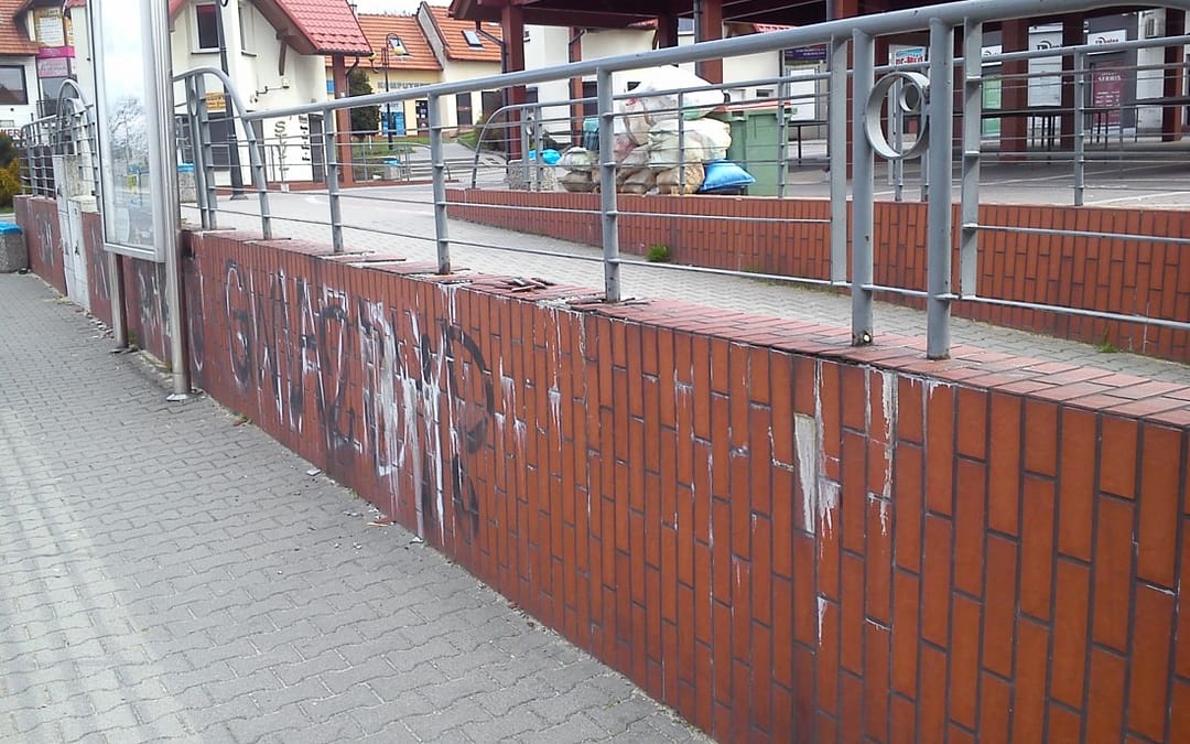 Warto wymienić oświetlenie placu targowego
