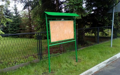 Z funduszu osiedlowego odnowiono tablice ogłoszeniowe