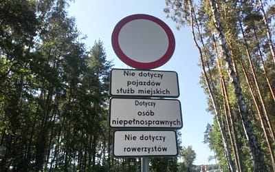 Znak zakazu już nie dotyczy rowerzystów