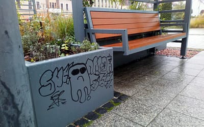 Od kilku tygodni nowe a już poniszczone