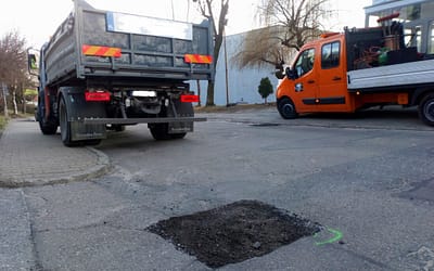 Rozpoczęło się pozimowe łatanie dziur na ulicach