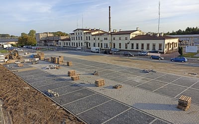 Powstaje parking na 98 miejsc postojowych