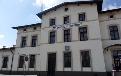 Co piszczy na trzebińskim dworcu kolejowym?