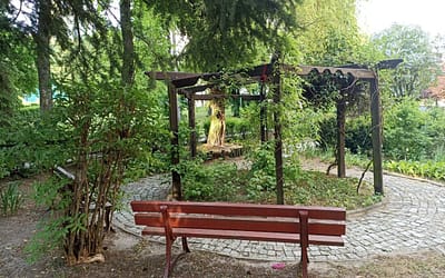 Wiosennie i kolorowo, czyli skwer przy ulicy Wiśniowej